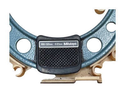 Mitutoyo 103-140  Micrometer 75 - 100mm  Boxed with Length Bar