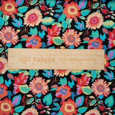 100% Cotton Poplin Fabric - Medium Flowers on