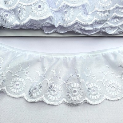 Broderie Anglaise Flat - White - 75mm - BAF30