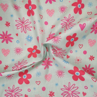 Polycotton Printed Fabric Flowers and Hearts 