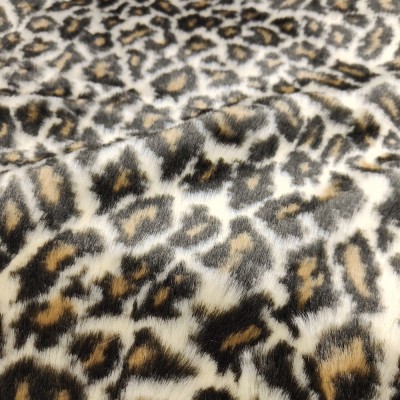 Luxury Short Pile Fur Fabric - Leopard