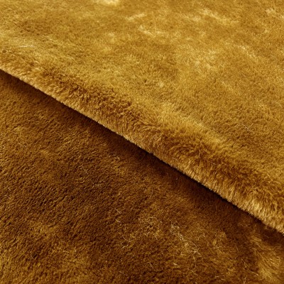 Super Soft Luxury Quality Plush Fur - Honey
