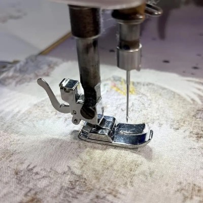 Sewing Machine Foot - Straight Stitch Presser