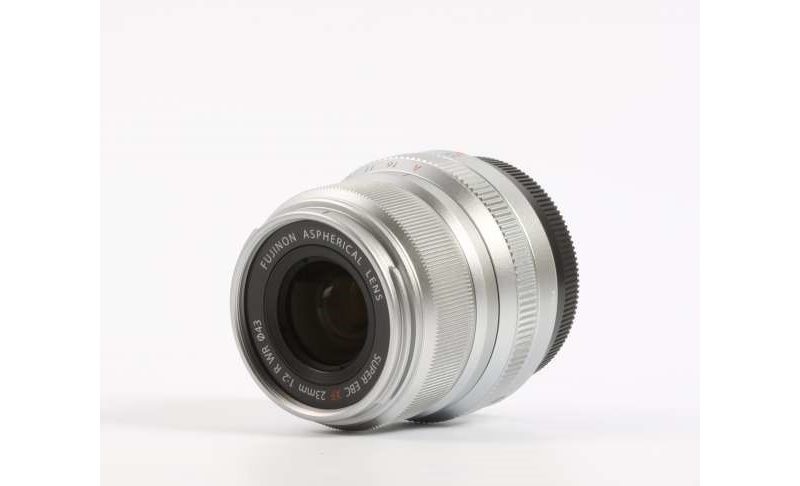 fujifilm xf 23mm f/2 r wr lens (silver)