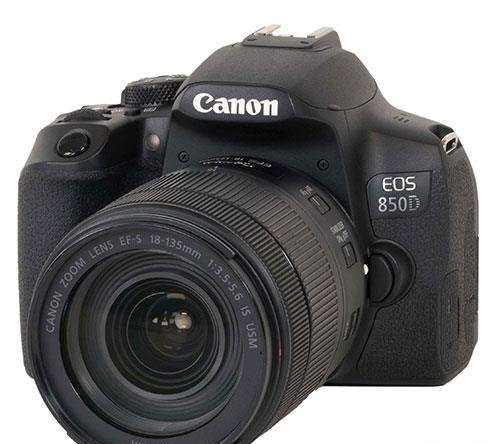 CANON EOS 850D Digital SLR with EF-S 18-135mm