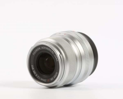 fujifilm xf 23mm f/2 r wr lens (silver)